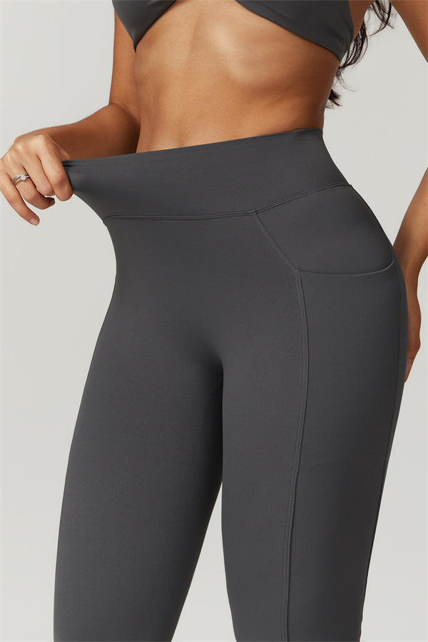 Ruched Back Pocket Leggings