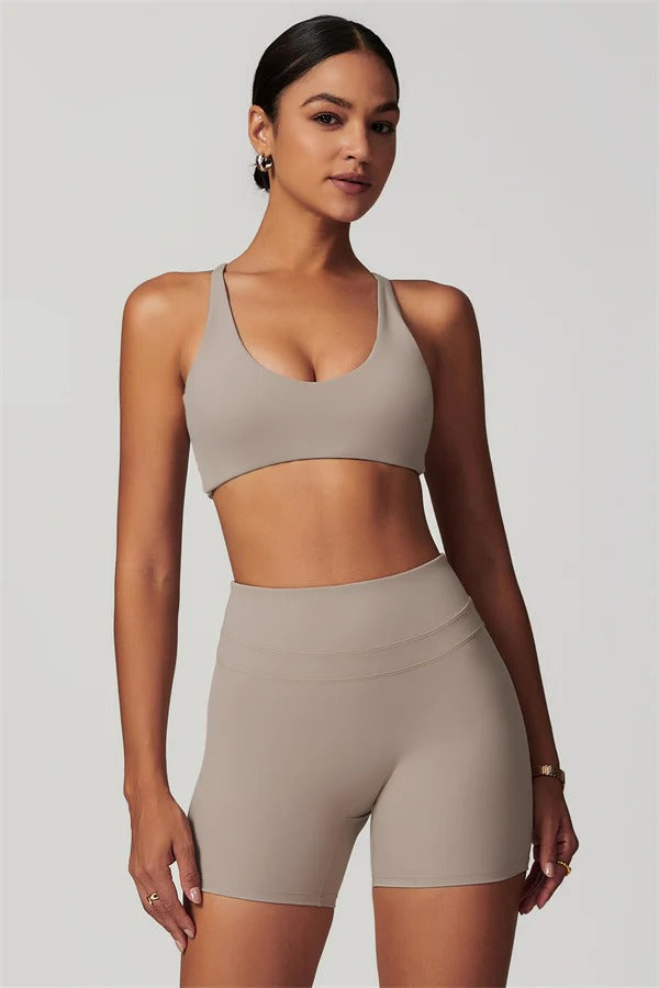 High-Waisted Contour Performance Shorts