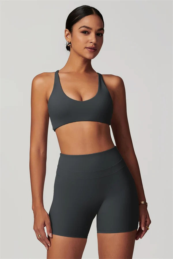High-Waisted Contour Performance Shorts