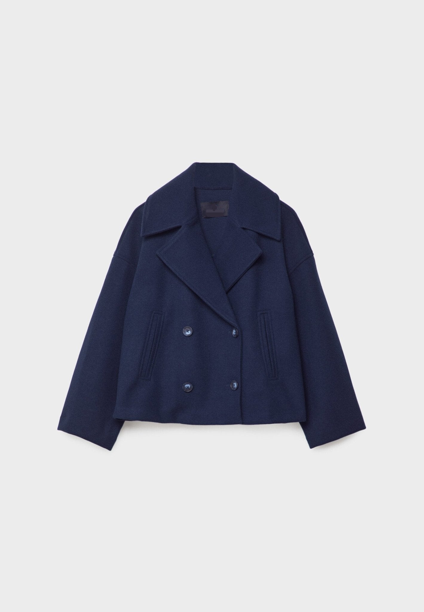 Double-Breasted Cropped Jacket with Tailored Fit and Pointed Lapels – Chic and Versatile Design for Modern Sophistication 10