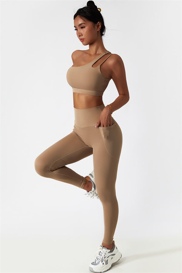 Asymmetrical One-Shoulder Sports Bra