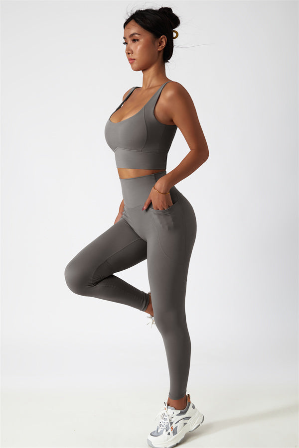 SculptFit Seamless Sports Bra
