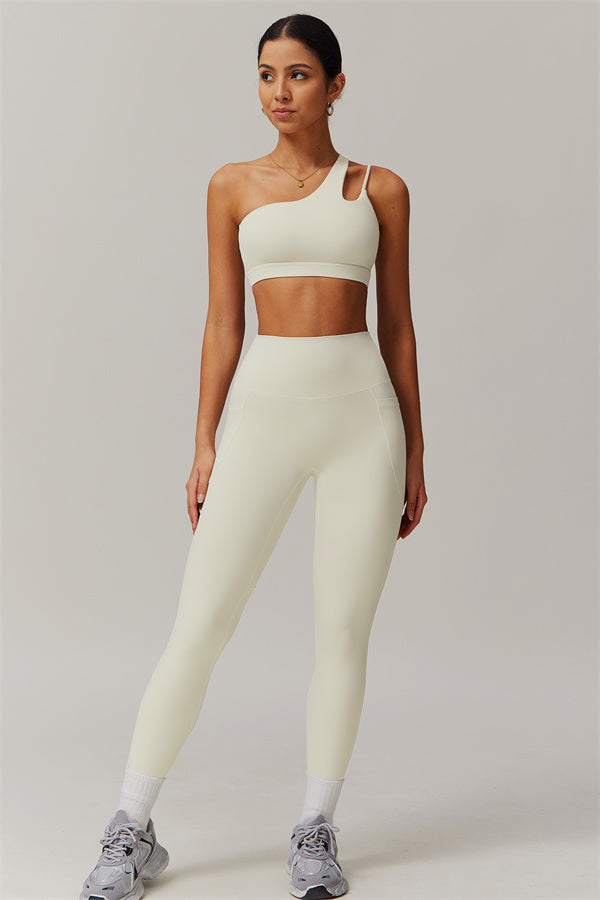 Asymmetrical One-Shoulder Sports Bra