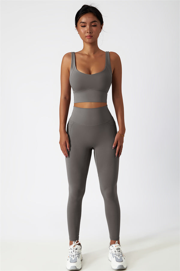 SculptFit Seamless Sports Bra