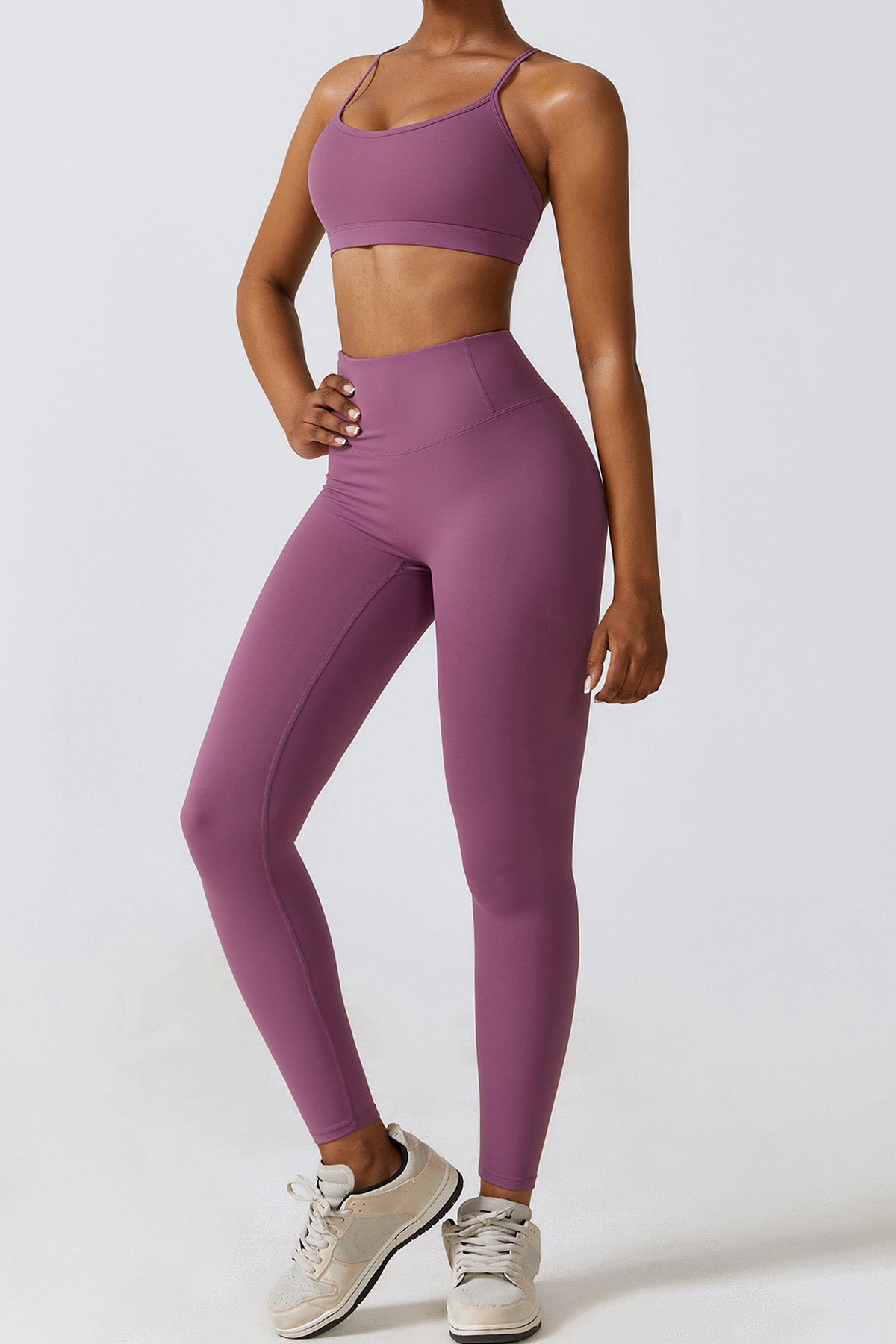 Ruched Back Performance Leggings