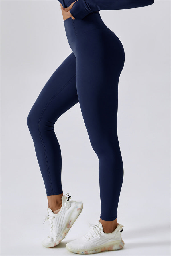 Ruched Back Performance Leggings