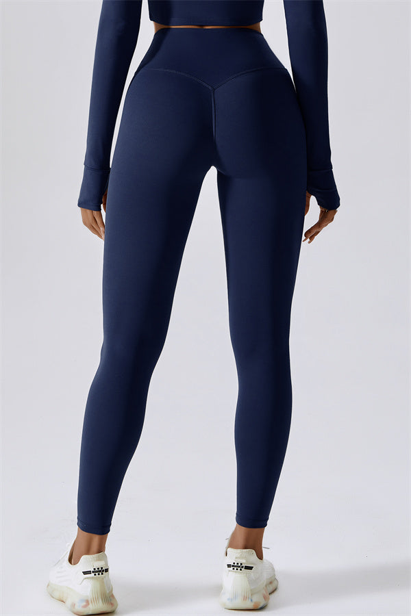 Ruched Back Performance Leggings