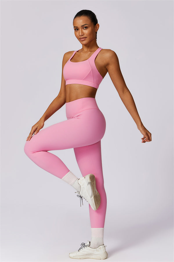 Ruched Back Performance Leggings