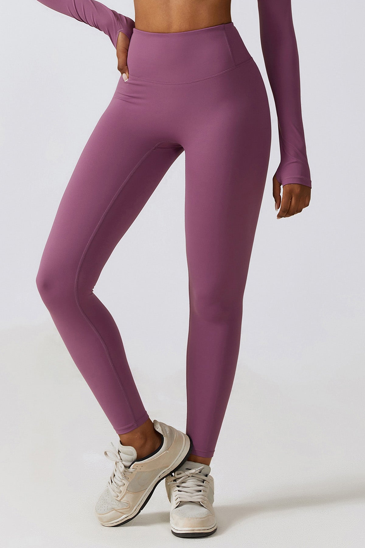 Ruched Back Performance Leggings