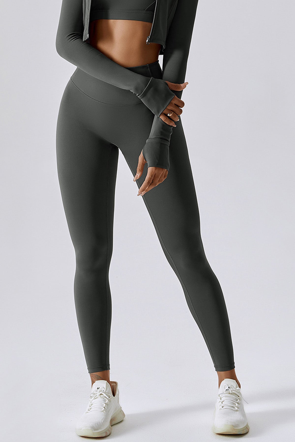 Ruched Back Performance Leggings