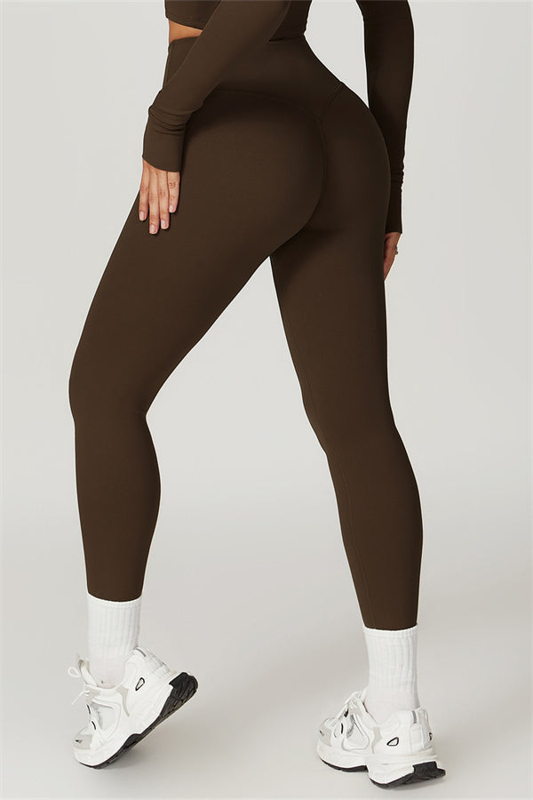 Ruched Back Performance Leggings