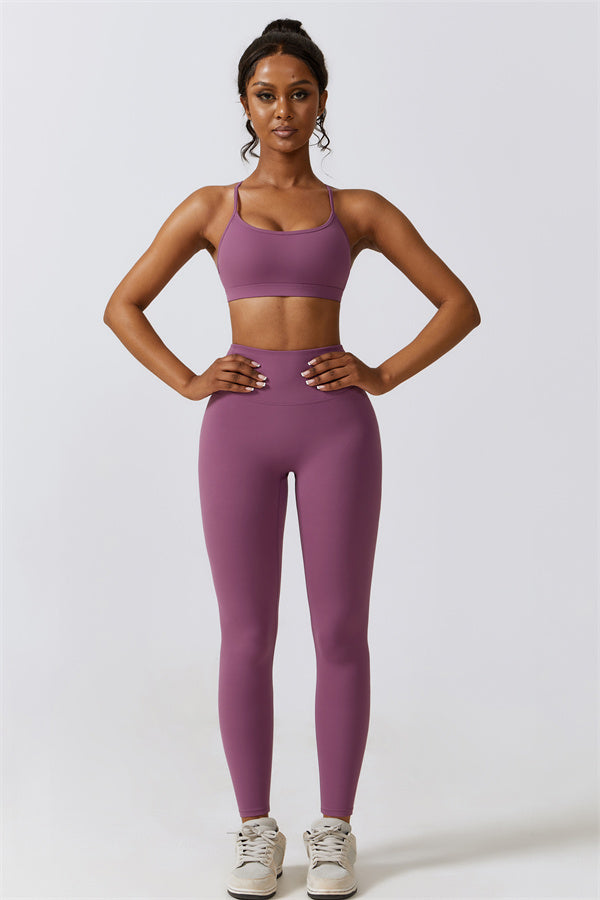 Ruched Back Performance Leggings