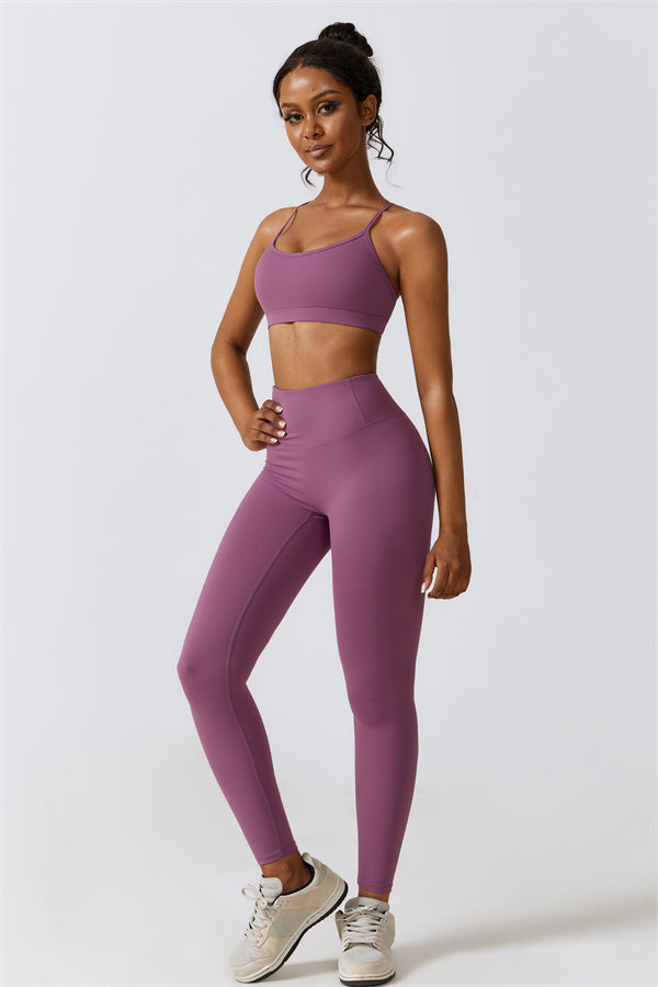 Ruched Back Performance Leggings