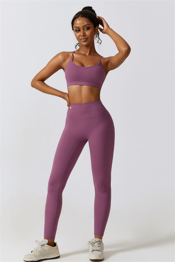 Ruched Back Performance Leggings