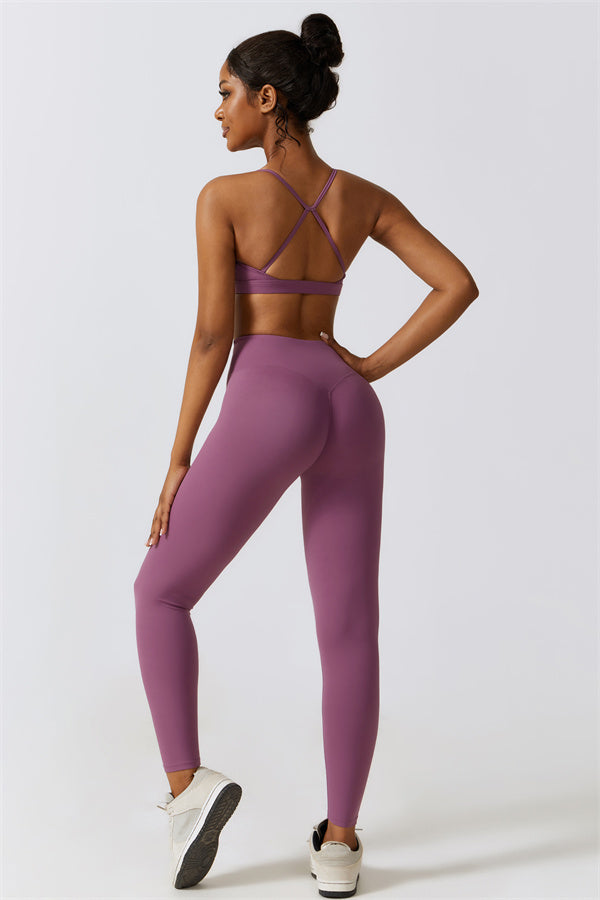 Ruched Back Performance Leggings