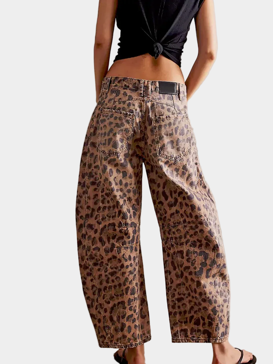 Vintage-Inspired Wide Leg Jeans