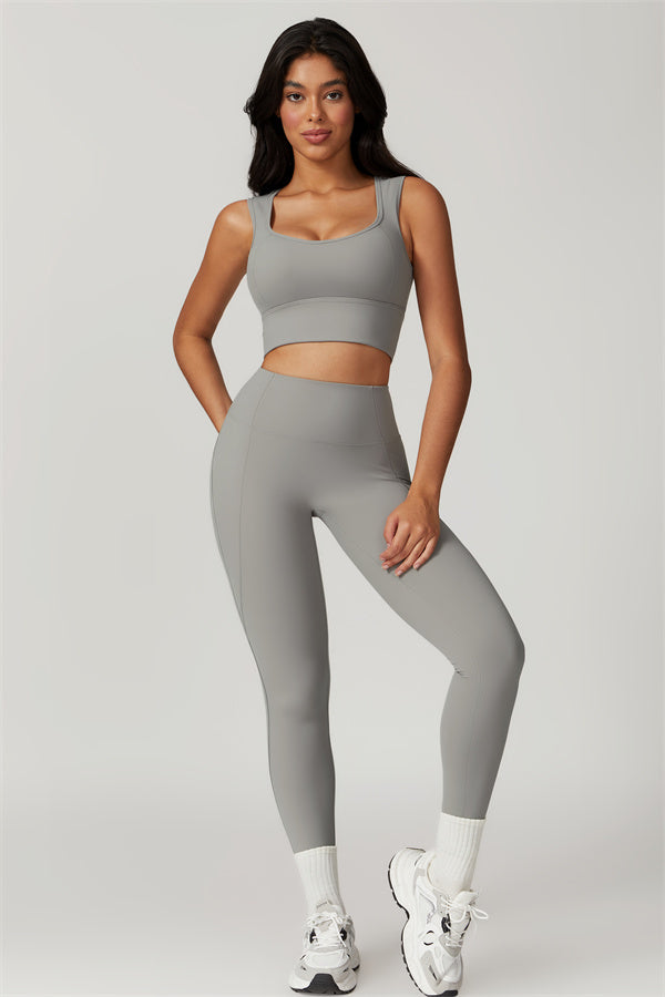 Motion Sculpt Open-Back Sports Bra