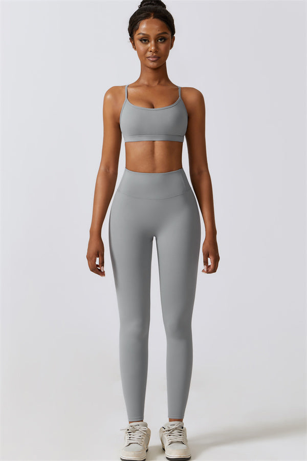 Stylish Crisscross Back Sports Bra