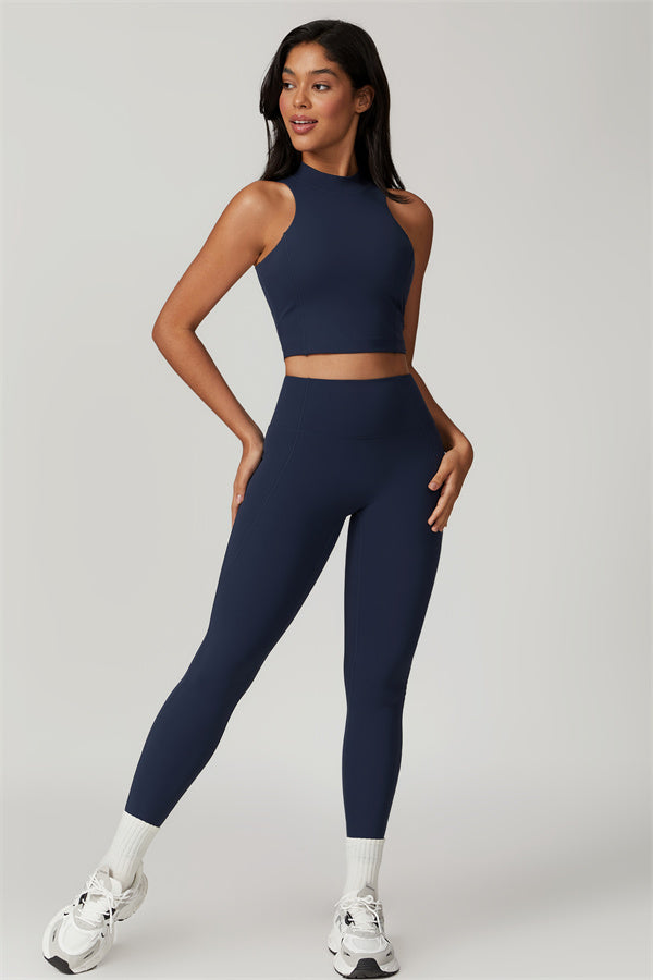 SculptFit Support Crop Top