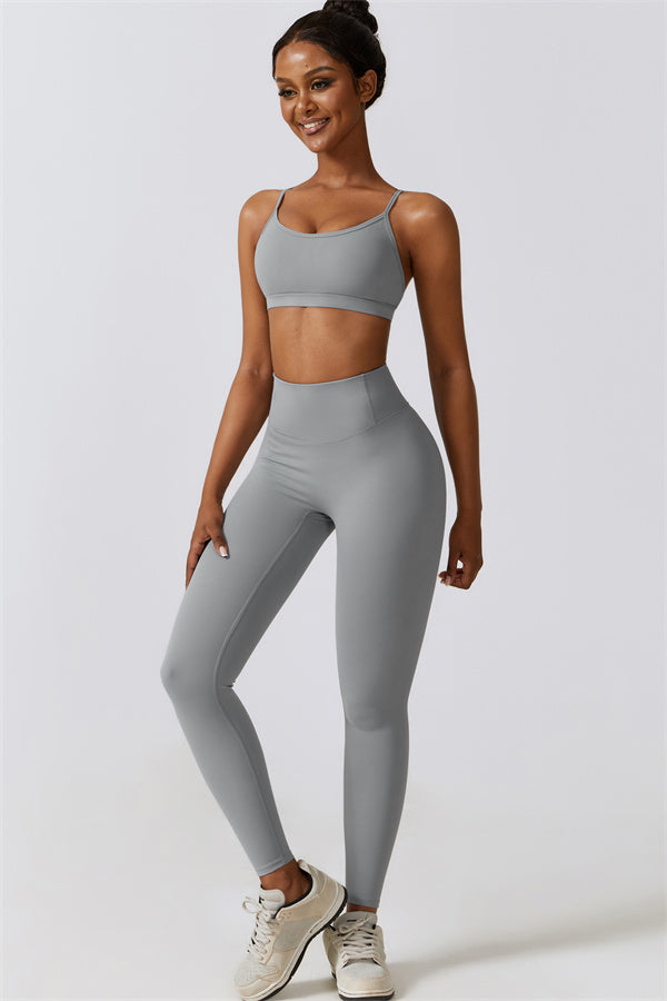 Stylish Crisscross Back Sports Bra