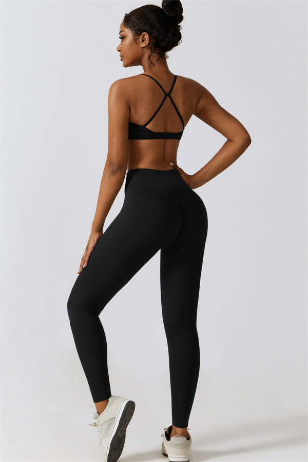 Stylish Crisscross Back Sports Bra