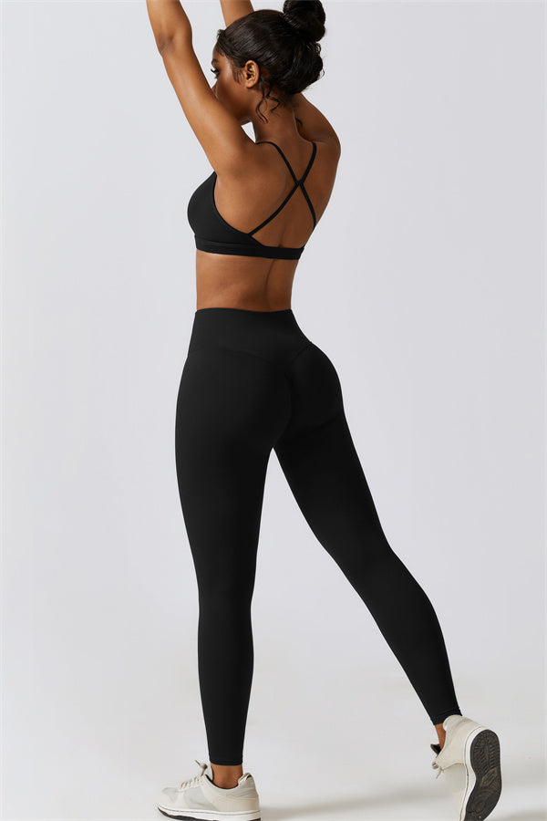 Stylish Crisscross Back Sports Bra